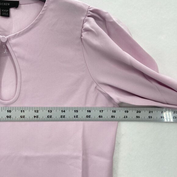 J.Crew Puff Sleeve Satin Back Crepe Top Women's XXS Petite Pink Keyhole Neckline - Picture 10 of 13